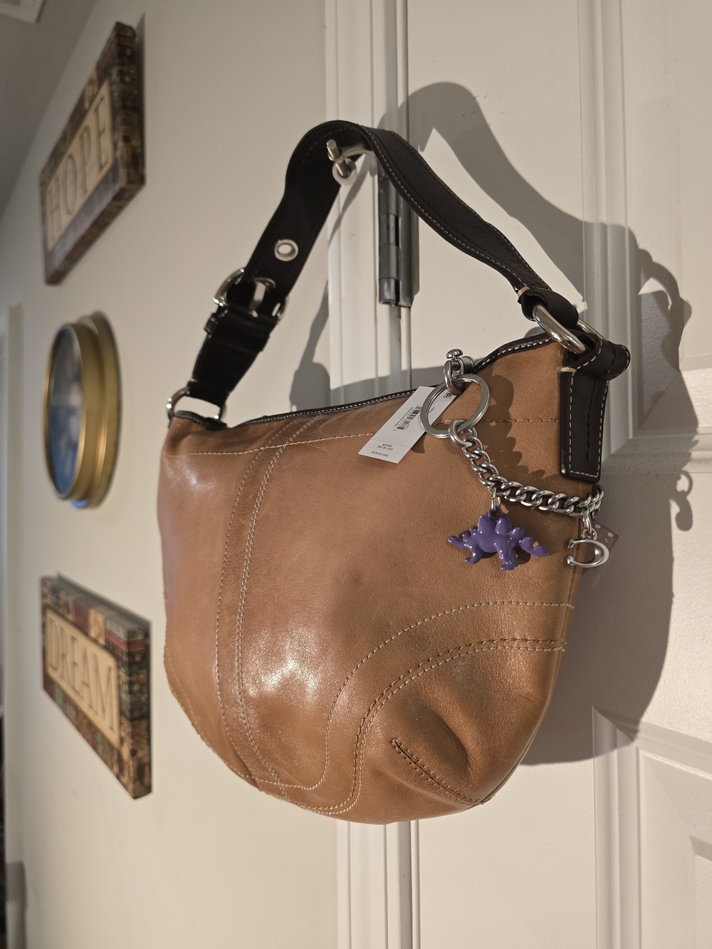 Coach '05 Vintage Tan Leather Hobo Bag